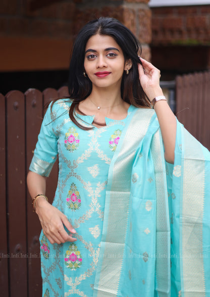 Skyloom Touch Salwar Suit