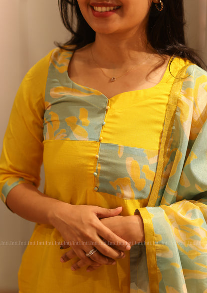 Sun Porsch Top & Dupatta Set