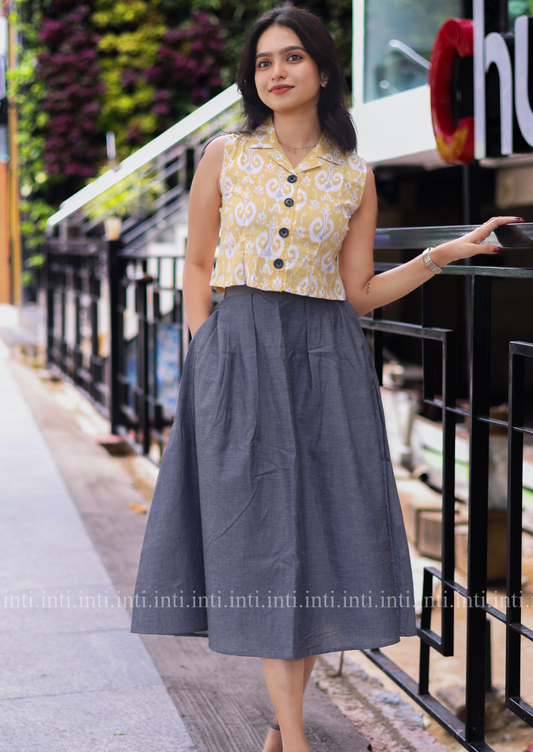 Sunny Greyscale - Midi Skirt