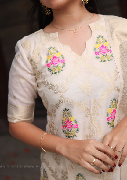 Swan Elegance Salwar Suit