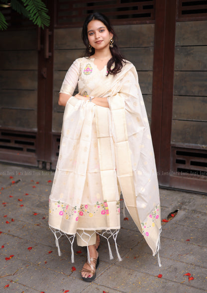 Swan Elegance Salwar Suit