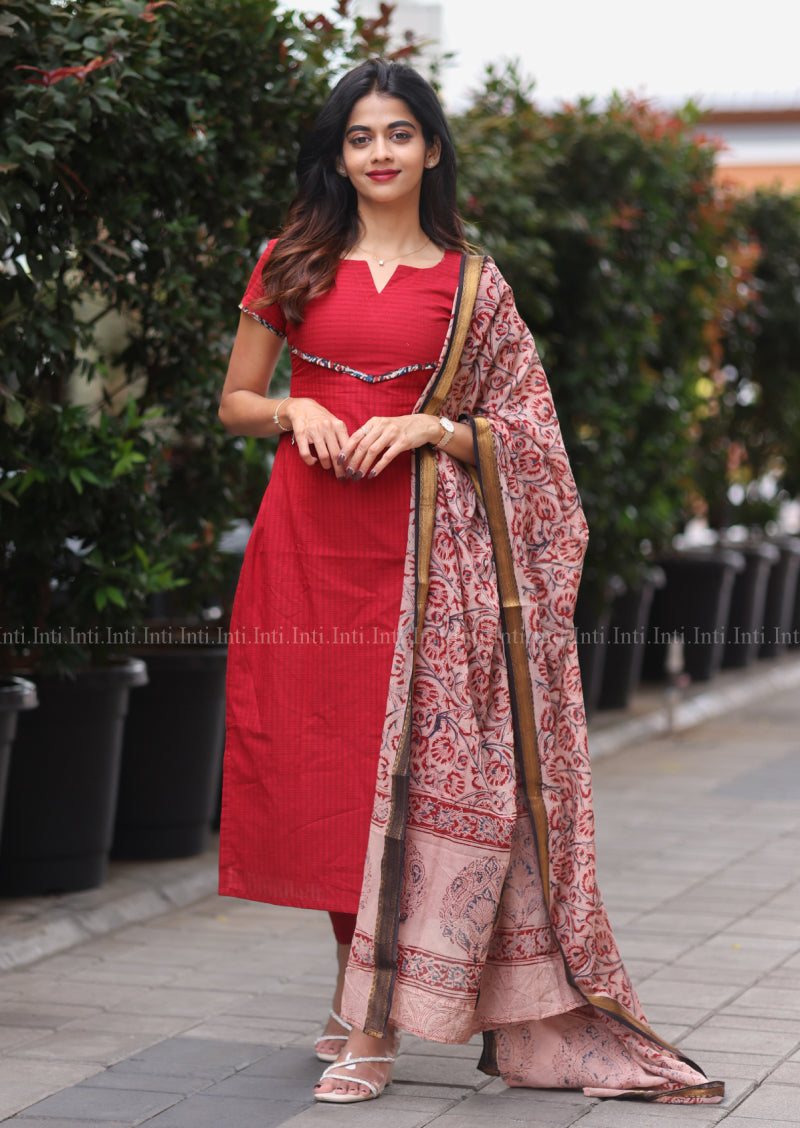 Swayline Glint Top & Dupatta Set