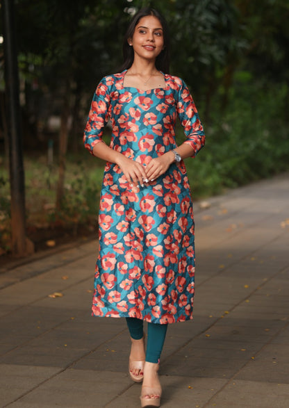 Tovia Ren Kurti