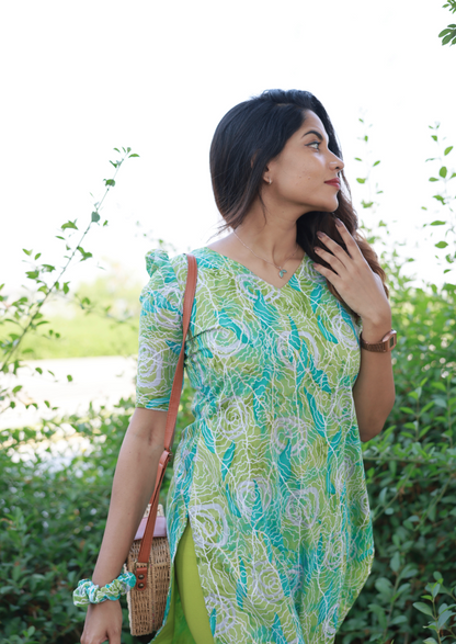 Tropical Plume Kurti