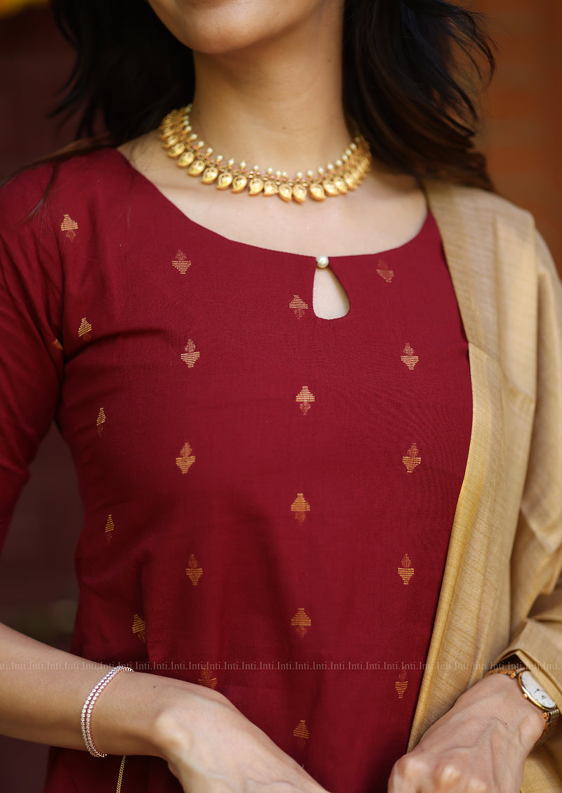 Tulip Wine Story Top & Dupatta Set