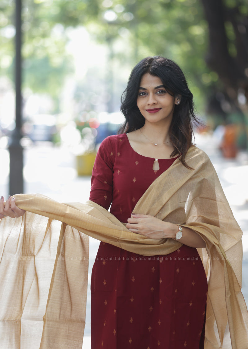 Tulip Wine Story Top & Dupatta Set