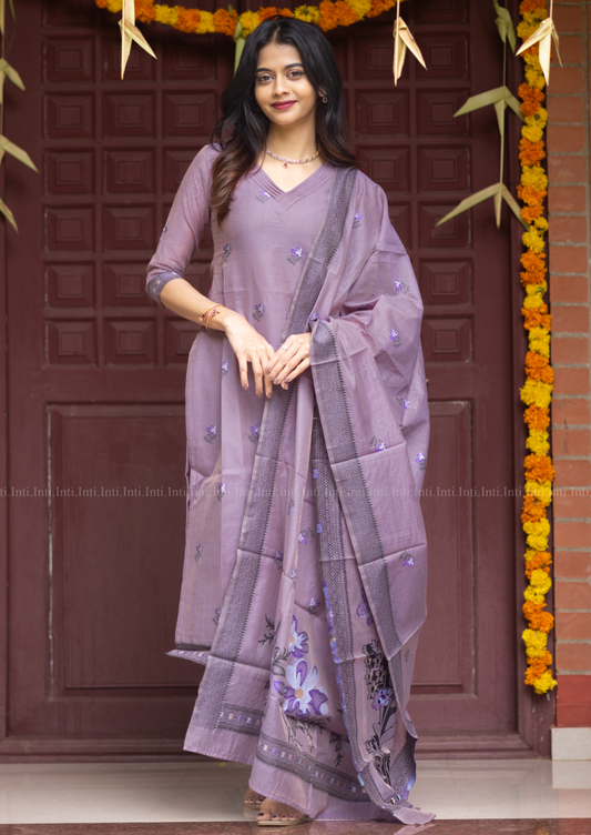 Vintage Petal Top & Dupatta Set
