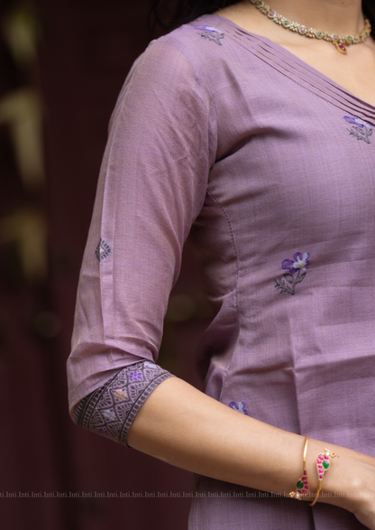 Vintage Petal Top & Dupatta Set