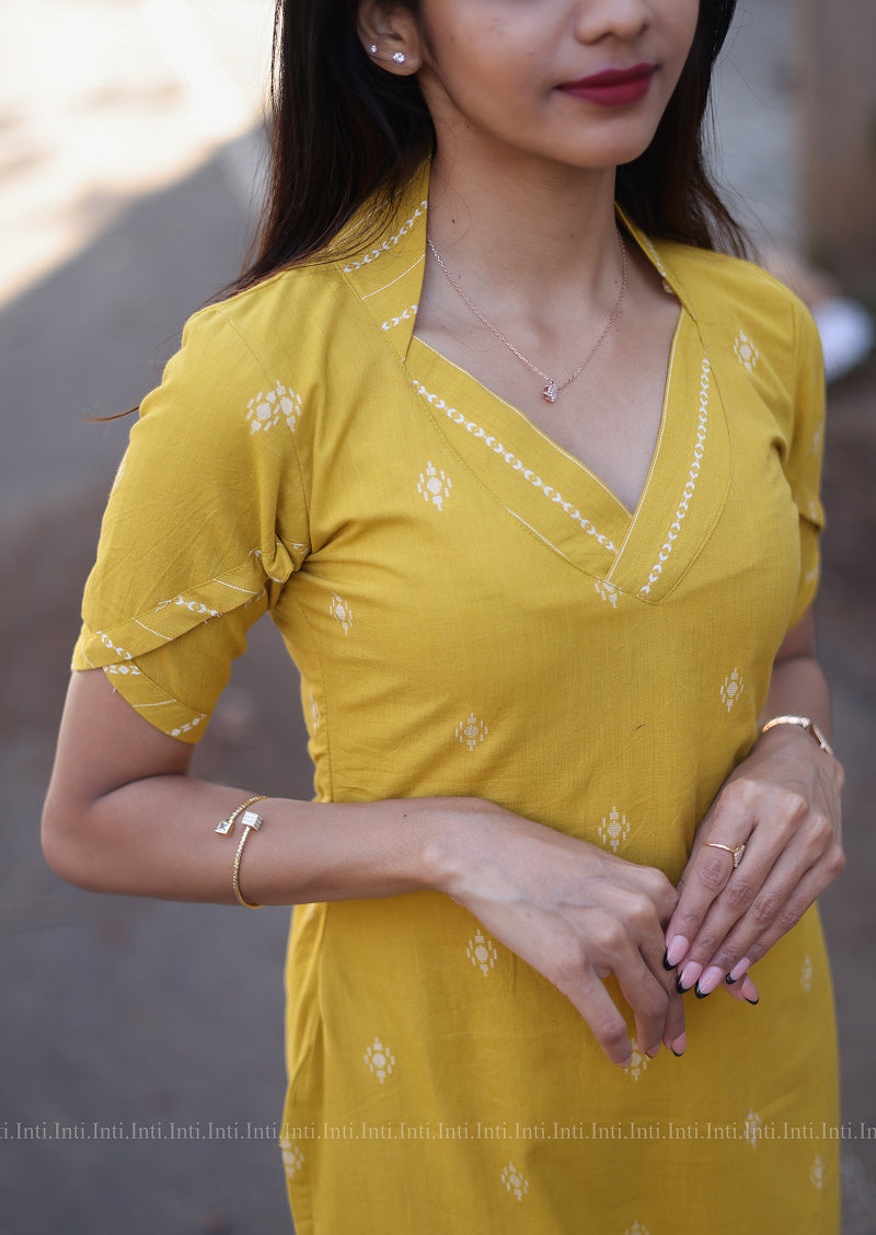 Sunlit Aura Top & Pant Set