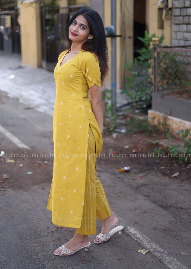 Sunlit Aura Top & Pant Set