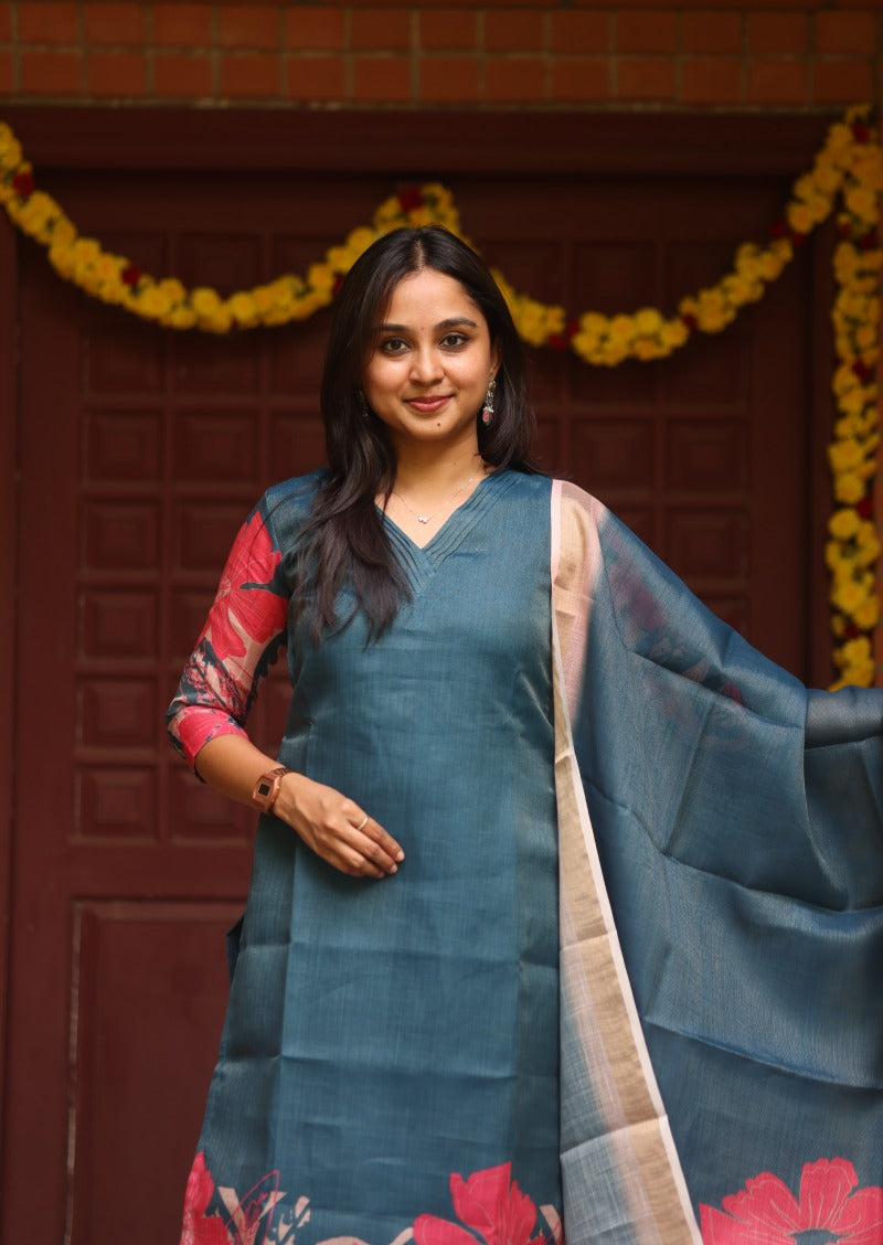 Aroha Zuri Top & Dupatta Set