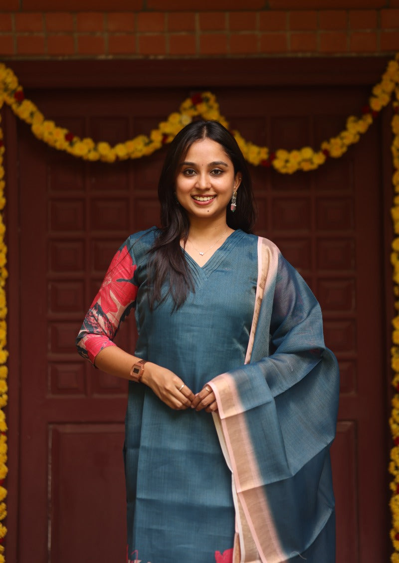 Aroha Zuri Top & Dupatta Set