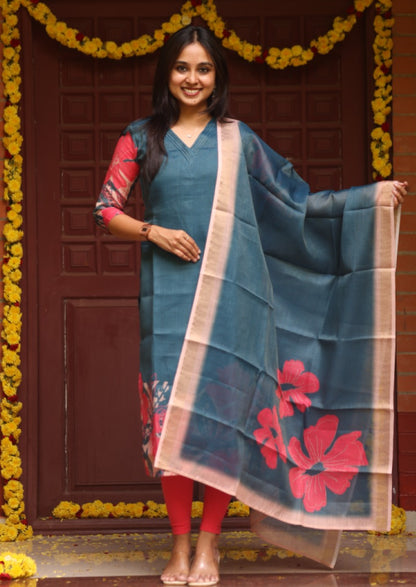 Aroha Zuri Top & Dupatta Set