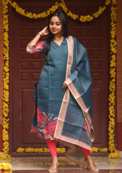 Aroha Zuri Top & Dupatta Set