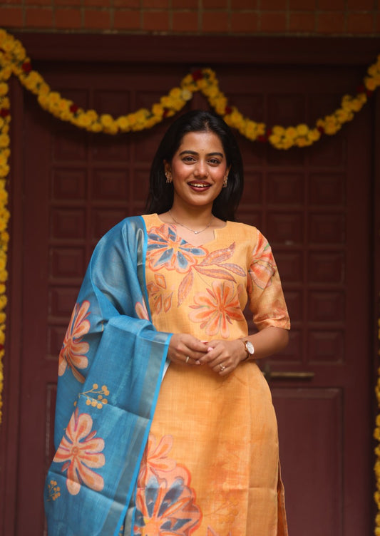 Fira Pattern Top & Dupatta Set
