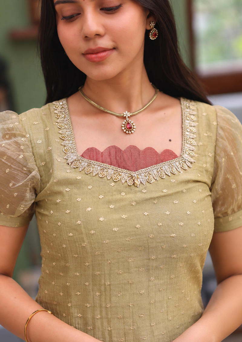 Havan Hestia Kurti