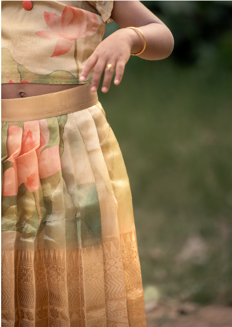 Ladooo Lush Top & Skirt