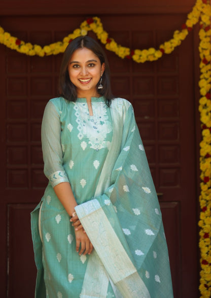 Mint Elysee Top & Dupatta Set