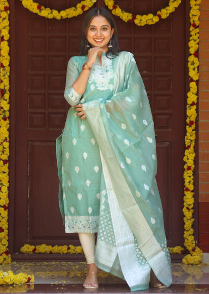 Mint Elysee Top & Dupatta Set
