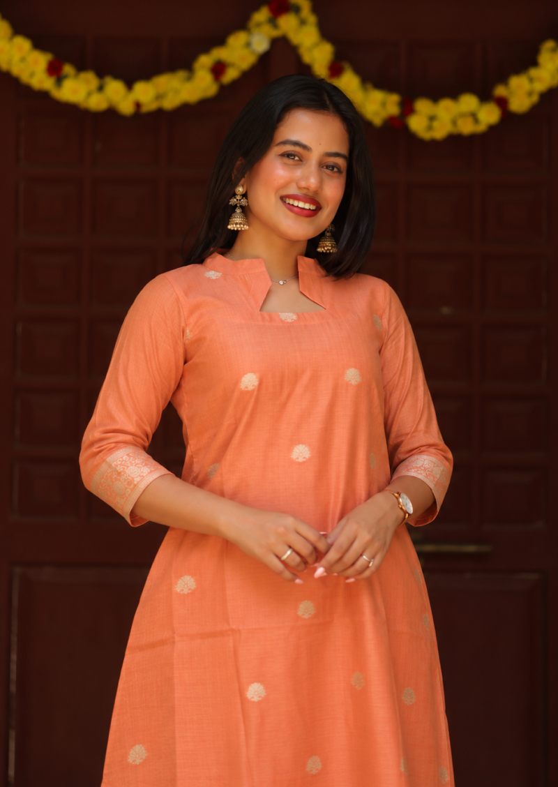 Sia Grove Kurti
