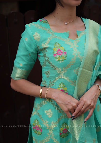 Skyloom Touch Salwar Suit