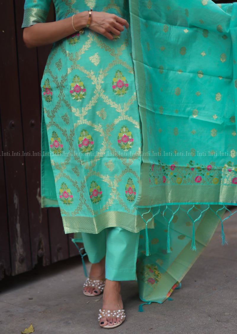 Skyloom Touch Salwar Suit