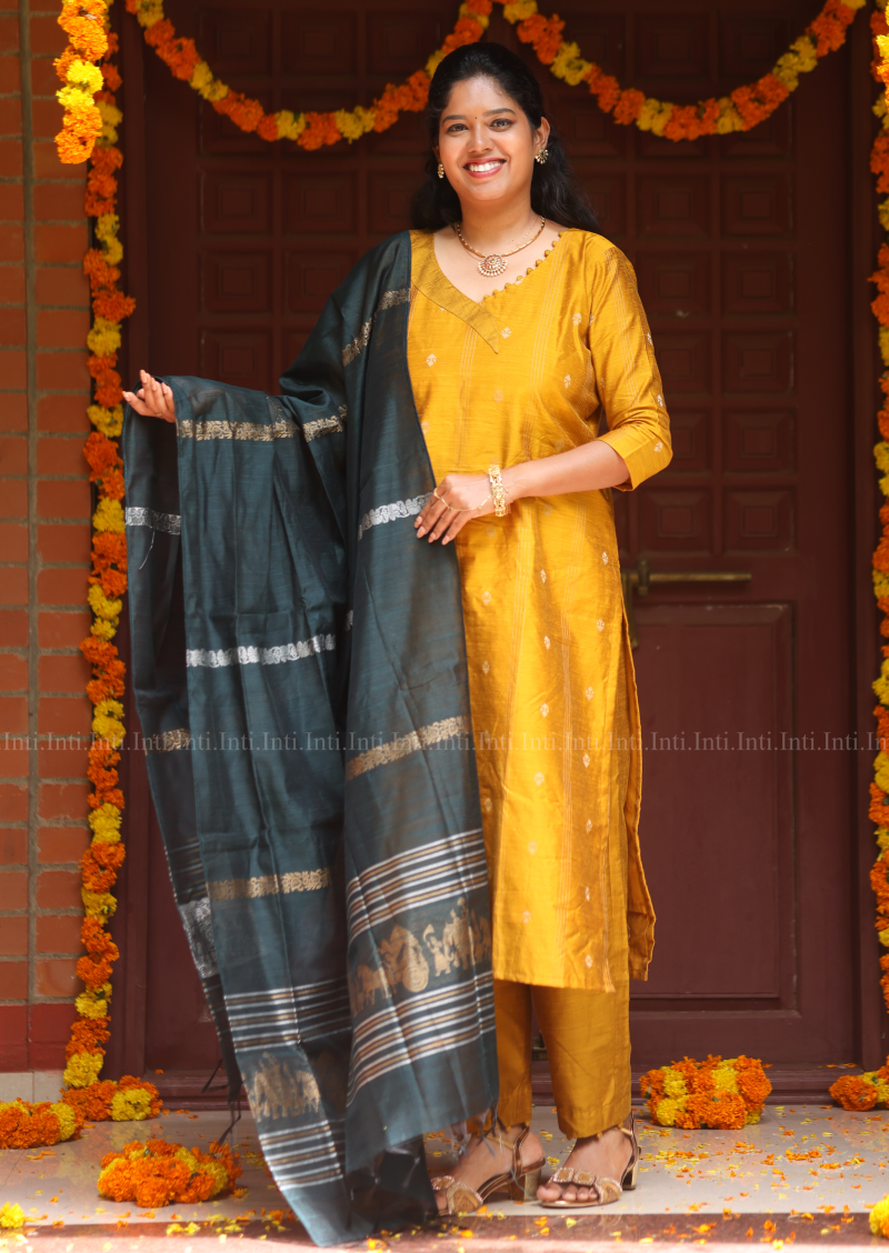 Swarna Tara Salwar Suit