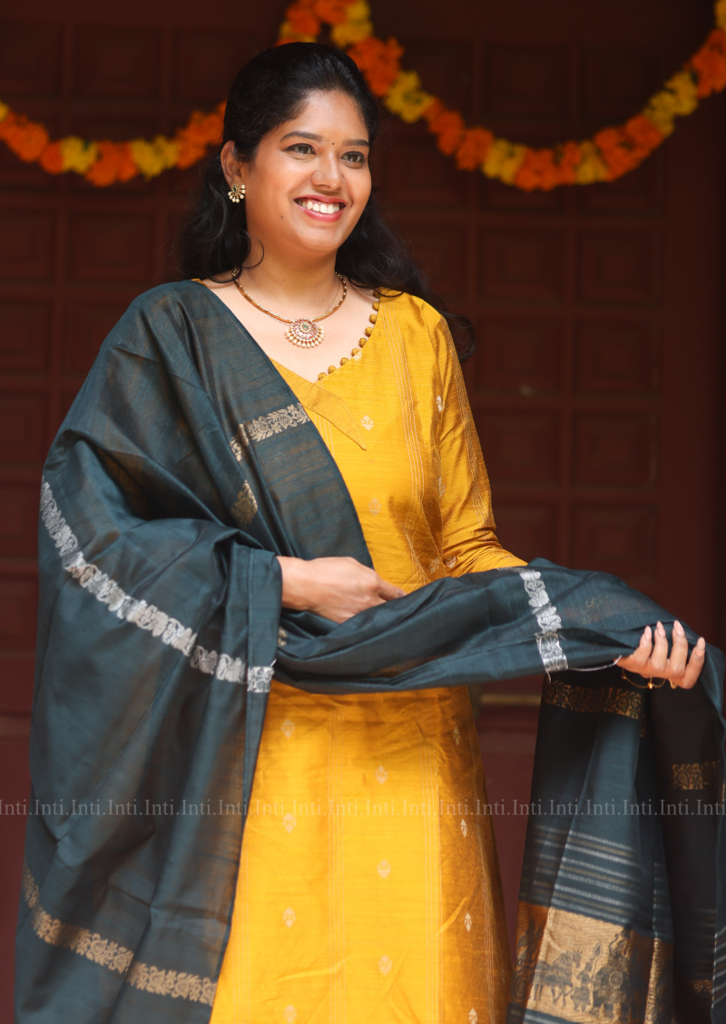 Swarna Tara Salwar Suit