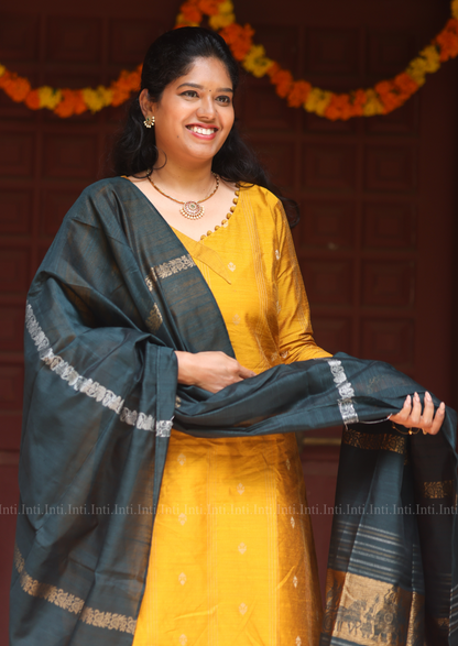 Swarna Tara Salwar Suit