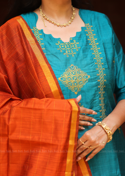 Threshold Bloom Salwar Suit
