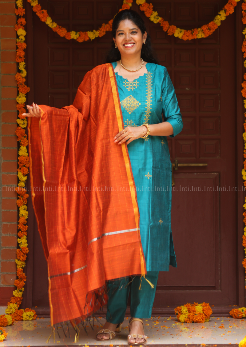 Threshold Bloom Salwar Suit