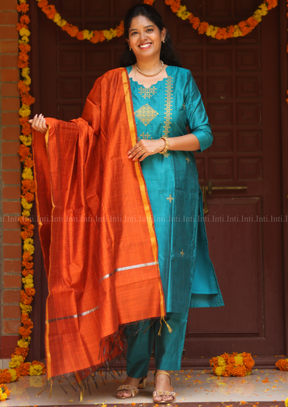 Threshold Bloom Salwar Suit
