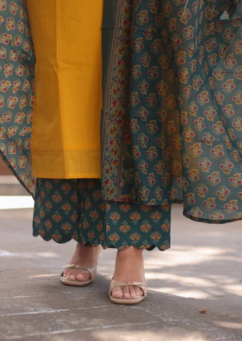 Urvika Solene Salwar Suit