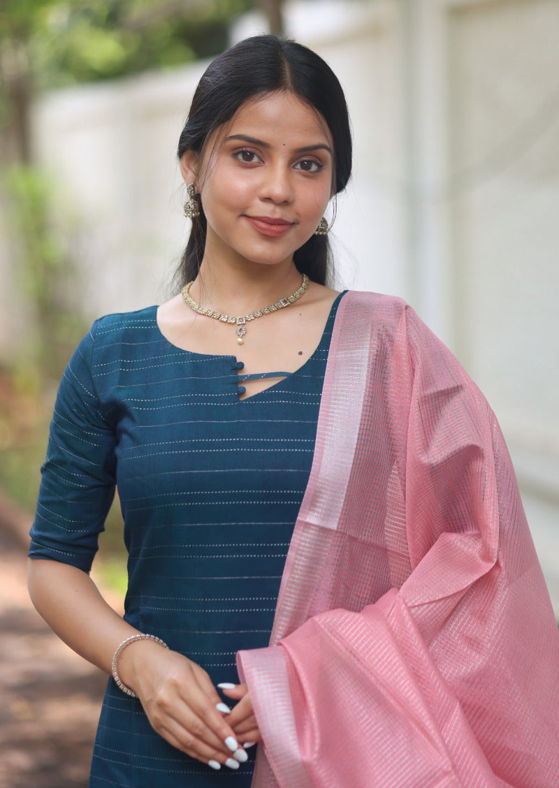 Xavira Nove Salwar Suit