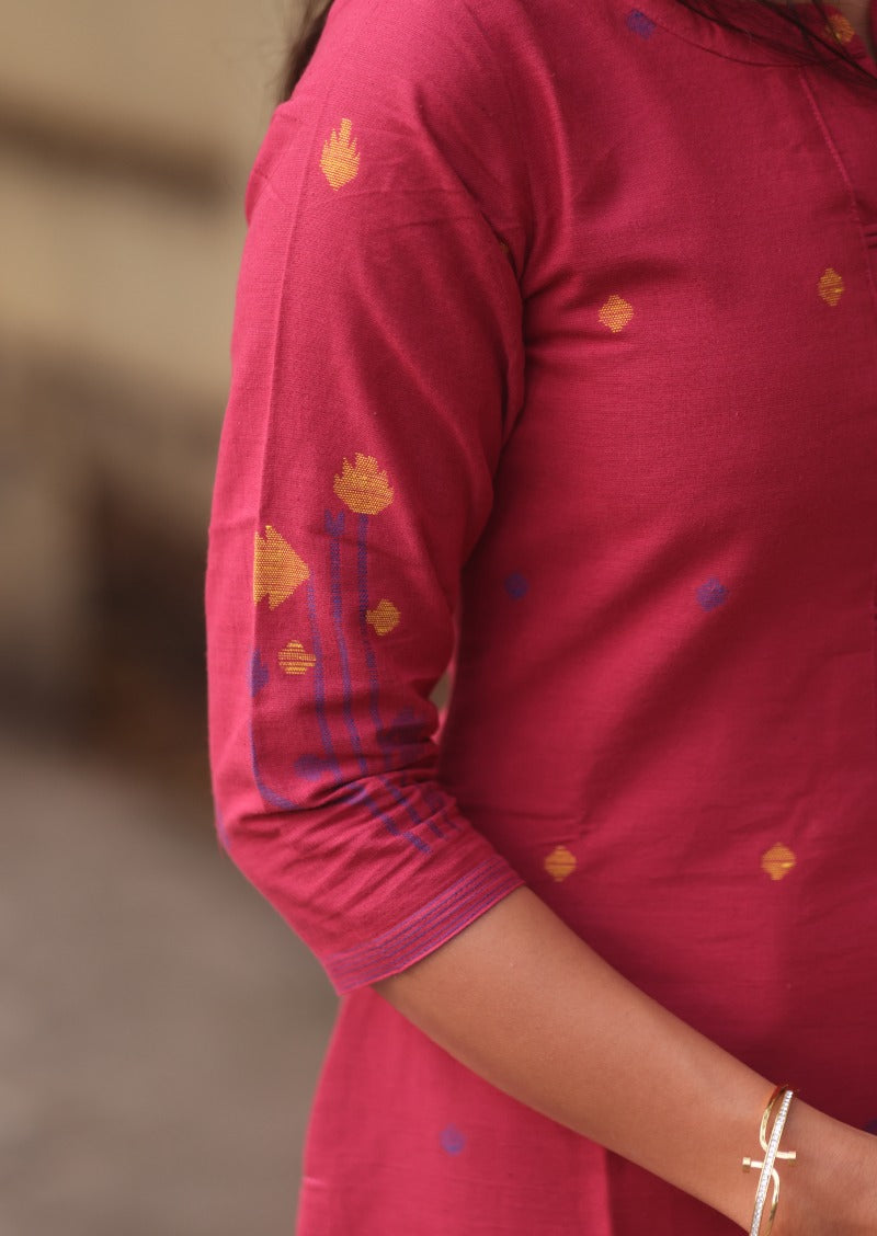 Yaira Nove Kurti